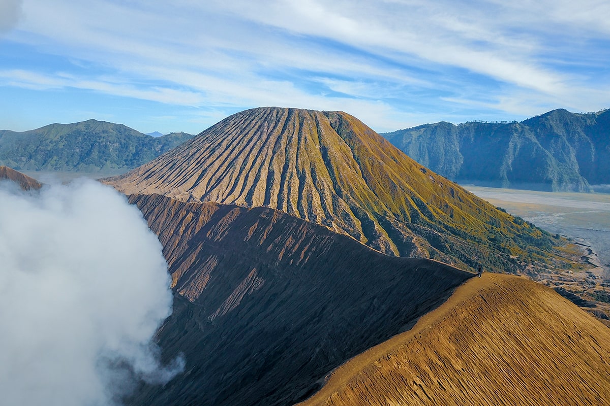 Le volcan  Bromo sur l le de  Java  en Indon sie La Poze 